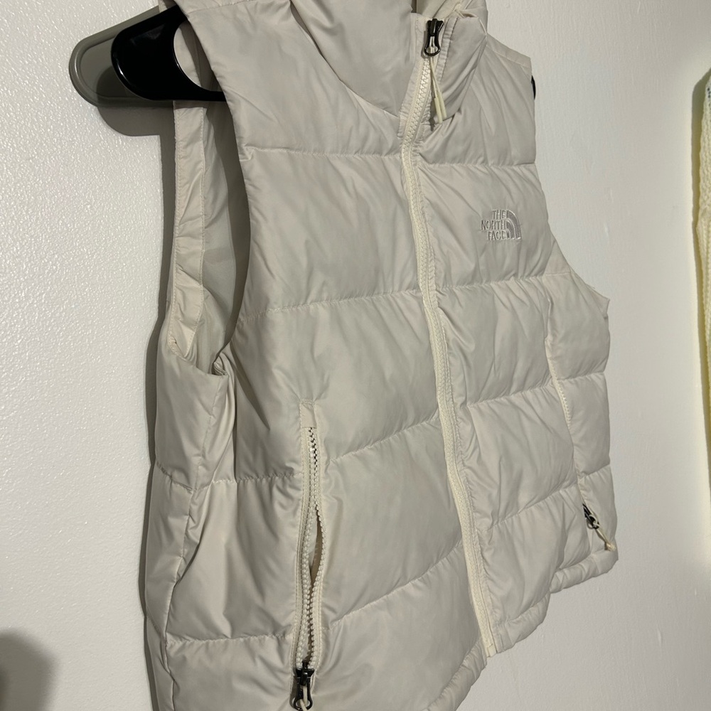 The North Face Women's Puffer Vest - Cream